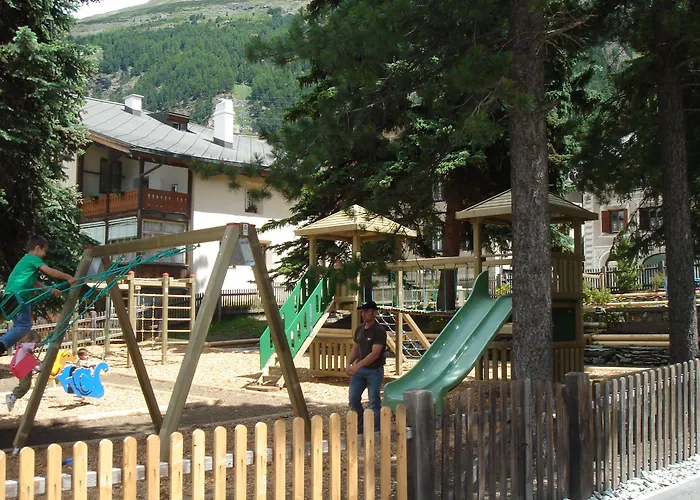 Hotel Mueller - Mountain Lodge